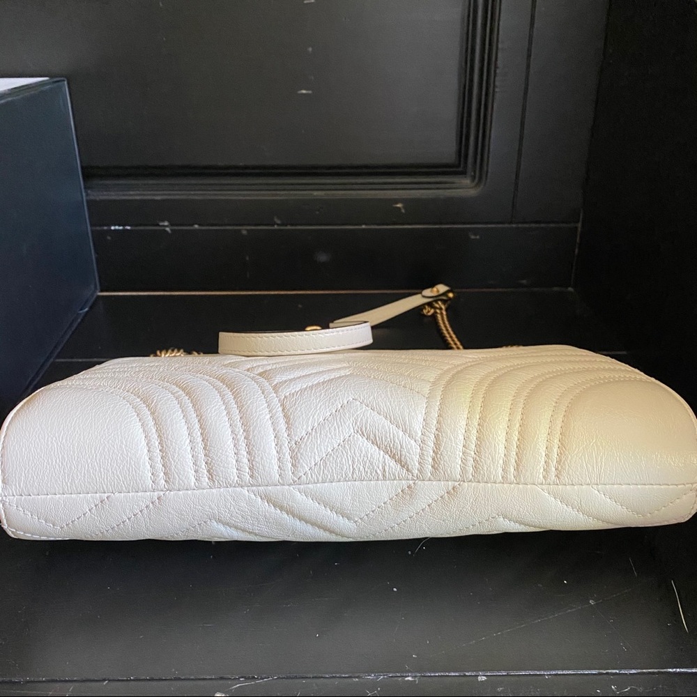 Gucci Marmont Matelassé Med Shoulder Bag LTD ED! - Picture 9 of 15